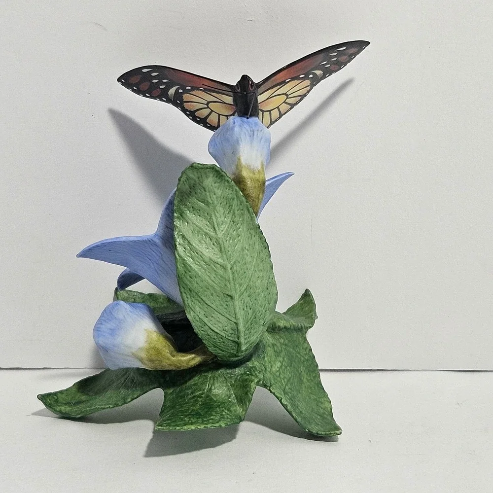 Lenox Nature's Beautiful Butterflies Fine Porcelain Monarch Butterfly Flower